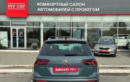 Volkswagen Tiguan II, 2019 год, 2 500 000 рублей, 5 фотография