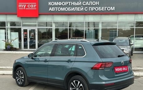 Volkswagen Tiguan II, 2019 год, 2 500 000 рублей, 6 фотография