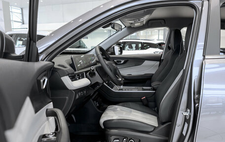 Chery Tiggo 4 I рестайлинг, 2025 год, 2 350 000 рублей, 11 фотография