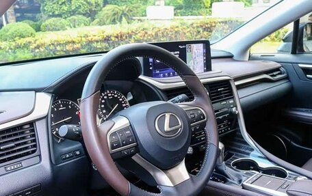 Lexus RX IV рестайлинг, 2021 год, 4 600 000 рублей, 9 фотография