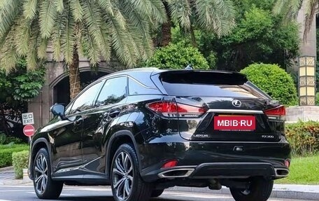 Lexus RX IV рестайлинг, 2021 год, 4 600 000 рублей, 4 фотография