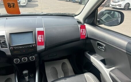 Mitsubishi Outlander III рестайлинг 3, 2010 год, 1 459 000 рублей, 15 фотография