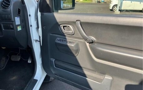 Suzuki Jimny, 2018 год, 980 000 рублей, 14 фотография