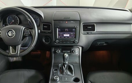 Volkswagen Touareg III, 2012 год, 1 899 000 рублей, 11 фотография