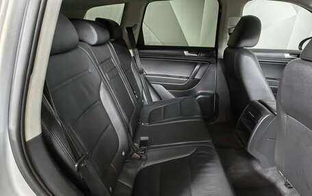 Volkswagen Touareg III, 2012 год, 1 899 000 рублей, 12 фотография