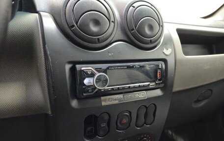 Renault Sandero I, 2012 год, 420 000 рублей, 17 фотография