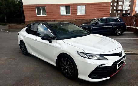 Toyota Camry, 2021 год, 3 500 000 рублей, 3 фотография