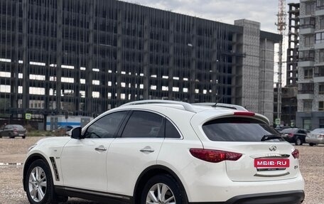 Infiniti QX70, 2016 год, 2 790 000 рублей, 4 фотография