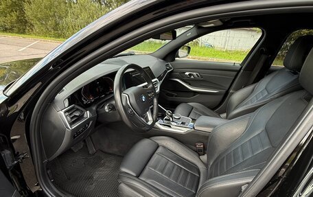 BMW 3 серия, 2019 год, 3 600 000 рублей, 7 фотография