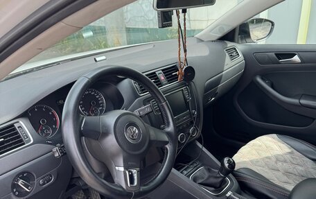 Volkswagen Jetta VI, 2014 год, 1 050 000 рублей, 11 фотография