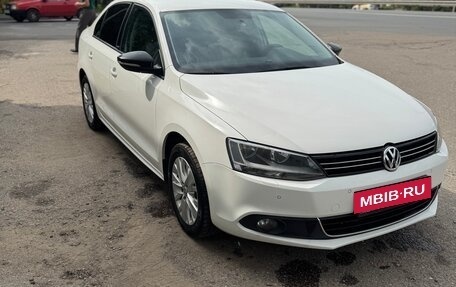 Volkswagen Jetta VI, 2014 год, 1 050 000 рублей, 9 фотография
