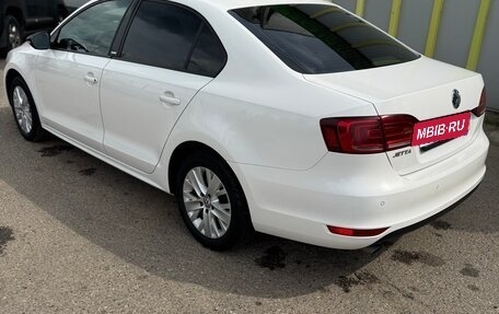 Volkswagen Jetta VI, 2014 год, 1 050 000 рублей, 4 фотография