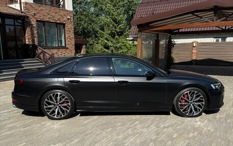 Audi S8, 2023 год, 15 950 000 рублей, 5 фотография