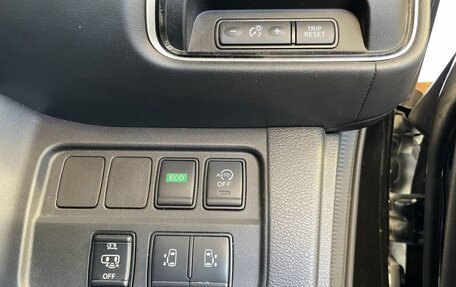 Nissan Serena IV, 2018 год, 2 200 000 рублей, 14 фотография