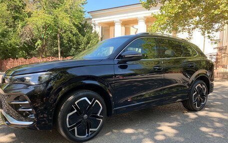 Volkswagen Tiguan, 2024 год, 4 250 000 рублей, 8 фотография