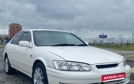 Toyota Camry, 2000 год, 600 000 рублей, 6 фотография