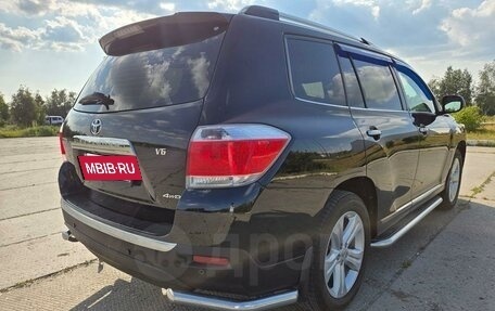 Toyota Highlander III, 2011 год, 2 150 000 рублей, 6 фотография