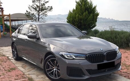BMW 5 серия, 2022 год, 4 320 000 рублей, 3 фотография