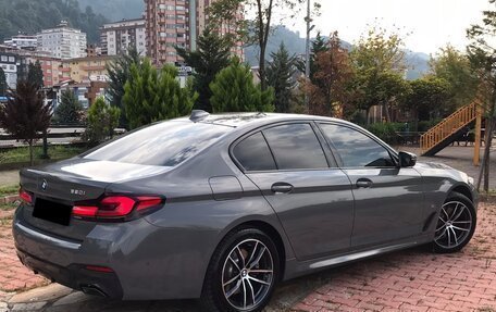 BMW 5 серия, 2022 год, 4 320 000 рублей, 6 фотография