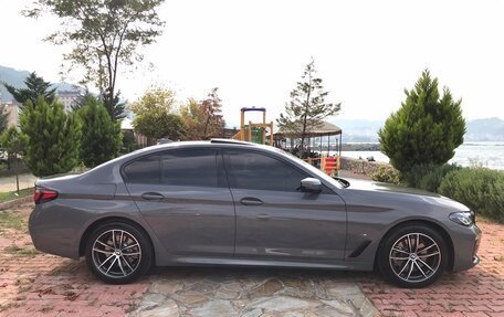 BMW 5 серия, 2022 год, 4 320 000 рублей, 14 фотография