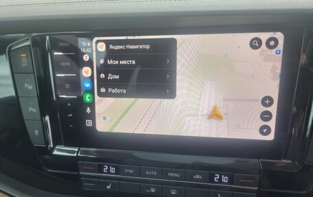 Volkswagen Touareg III, 2018 год, 4 450 000 рублей, 8 фотография