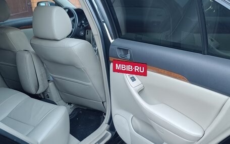 Toyota Avensis III рестайлинг, 2006 год, 1 000 000 рублей, 2 фотография