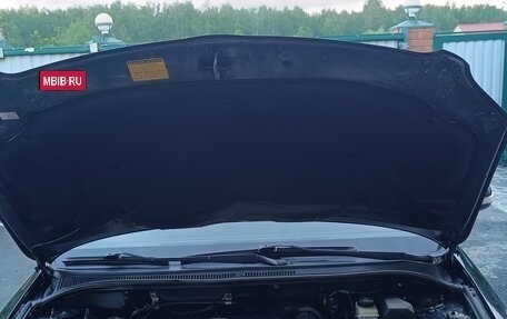 Toyota Avensis III рестайлинг, 2006 год, 1 000 000 рублей, 8 фотография