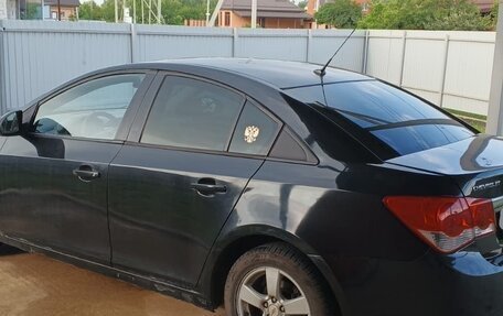 Chevrolet Cruze II, 2010 год, 500 000 рублей, 4 фотография