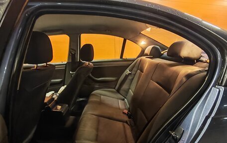 BMW 3 серия, 2002 год, 650 000 рублей, 16 фотография