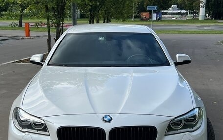 BMW 5 серия, 2016 год, 2 700 000 рублей, 8 фотография