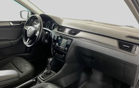 Skoda Rapid I, 2019 год, 1 390 000 рублей, 15 фотография