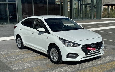 Hyundai Solaris II рестайлинг, 2017 год, 1 250 000 рублей, 3 фотография