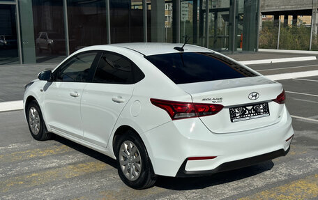 Hyundai Solaris II рестайлинг, 2017 год, 1 250 000 рублей, 8 фотография