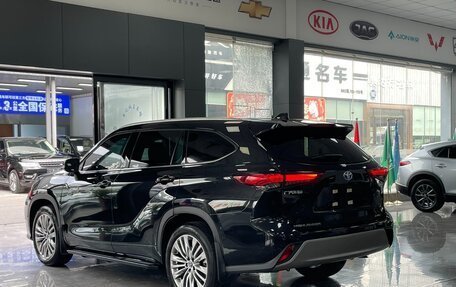 Toyota Highlander, 2021 год, 4 225 260 рублей, 6 фотография