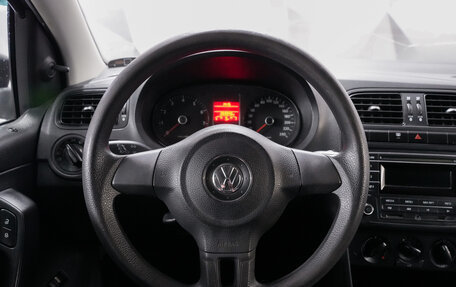 Volkswagen Polo VI (EU Market), 2013 год, 696 000 рублей, 14 фотография