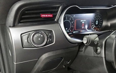 Ford Mustang VI рестайлинг, 2022 год, 3 100 000 рублей, 9 фотография