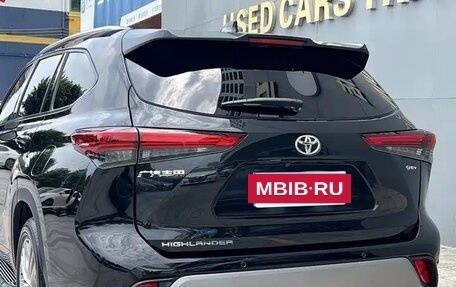 Toyota Highlander, 2024 год, 4 500 000 рублей, 7 фотография