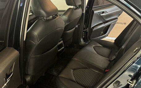 Toyota Camry, 2019 год, 2 190 000 рублей, 18 фотография