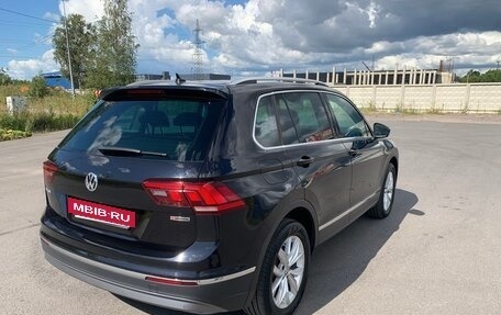 Volkswagen Tiguan II, 2018 год, 2 600 000 рублей, 7 фотография
