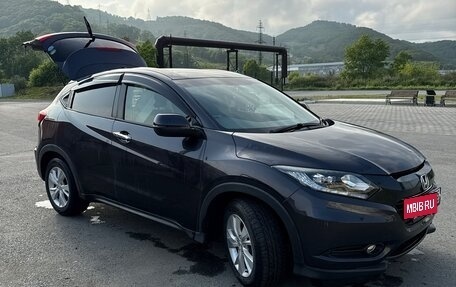Honda Vezel, 2017 год, 1 600 000 рублей, 3 фотография
