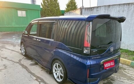 Honda Stepwgn IV, 2015 год, 2 290 000 рублей, 5 фотография