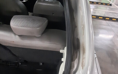 Nissan Micra III, 2007 год, 600 000 рублей, 16 фотография