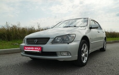 Toyota Altezza, 2001 год, 900 000 рублей, 1 фотография