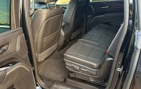 Cadillac Escalade V, 2021 год, 9 500 000 рублей, 7 фотография