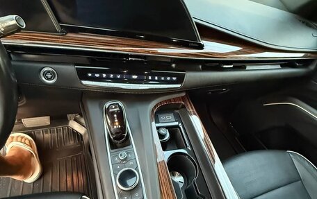 Cadillac Escalade V, 2021 год, 9 500 000 рублей, 8 фотография