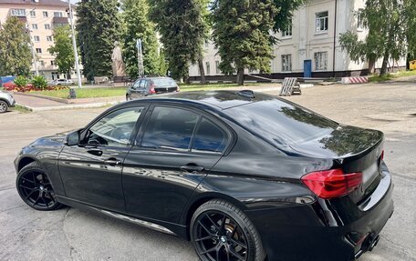 BMW 3 серия, 2018 год, 2 550 000 рублей, 2 фотография