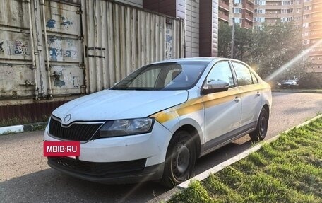 Skoda Rapid I, 2018 год, 640 000 рублей, 2 фотография