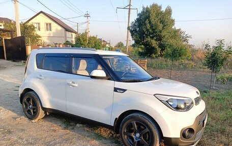 KIA Soul II рестайлинг, 2017 год, 1 550 000 рублей, 3 фотография
