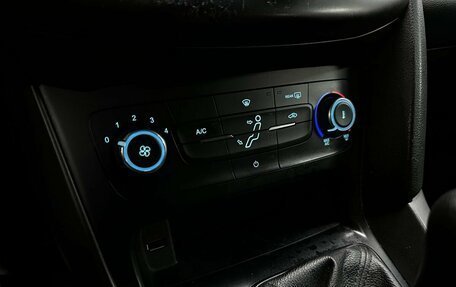 Ford Focus III, 2018 год, 859 000 рублей, 14 фотография