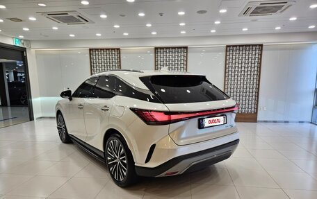 Lexus RX IV рестайлинг, 2025 год, 9 000 000 рублей, 2 фотография